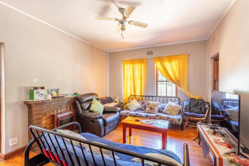 8 Bedroom Property for Sale in Pinelands Western Cape